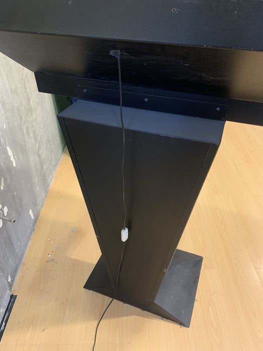 Vitrine para expor piercings