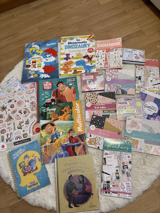 Kolorowanki naklejki dla dzieci