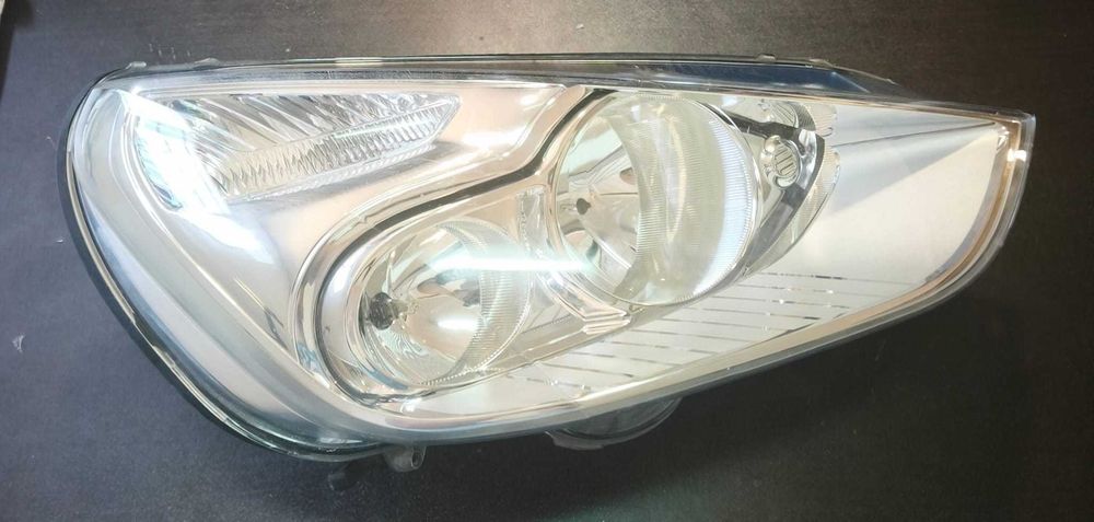 Farol Ford S-Max 2006-2014