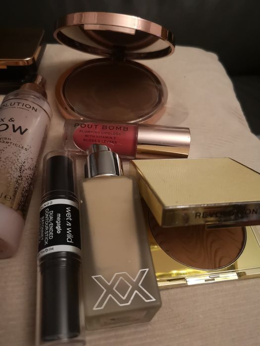 Kosmetyki Revolution