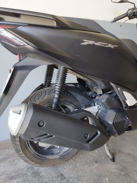 PCX 125 07/23 impecável