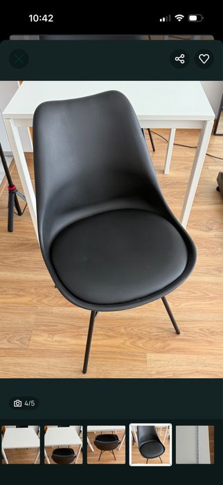 Conjunto Mesa branca e duas cadeiras minimalista