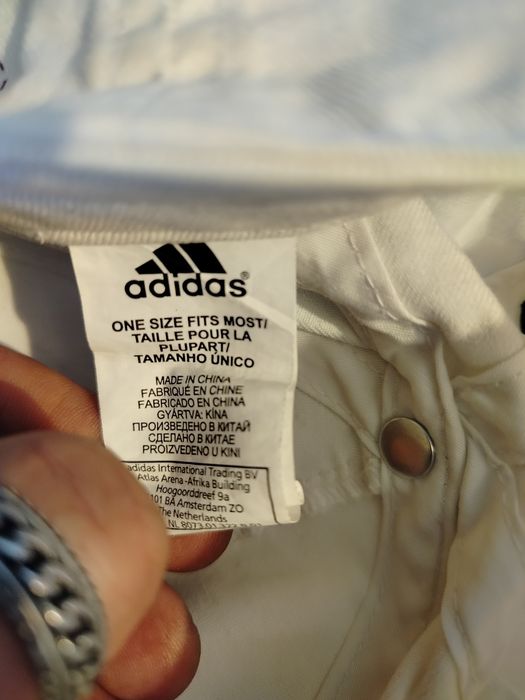 Czapka z daszkiem, bejsbolówka. Adidas. Real Madryt. Kolekcjonerska