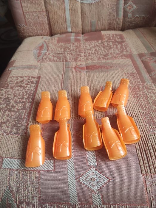 Klipsy do usuwania lakieru hybrydowego