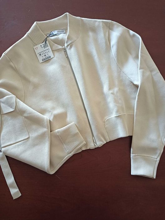 Conjunto ZARA com etiqueta tamanho M