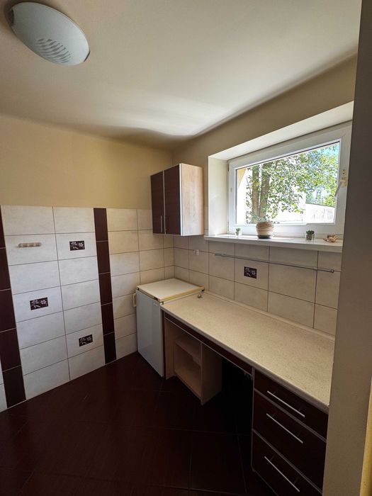Przytulna Kawalerka 34 m² w centrum Radomia + parking - Widok 4