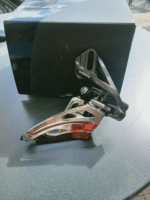 Nowa przerzutka przednia deore XT fd-m8020-d