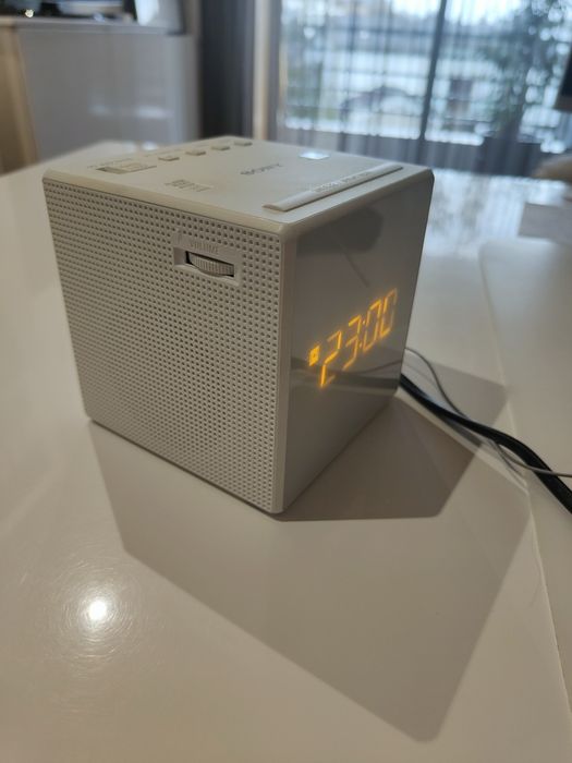 Rádio despertador Sony icf-c1 manual