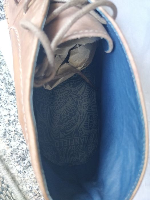 Bota Manfield 43