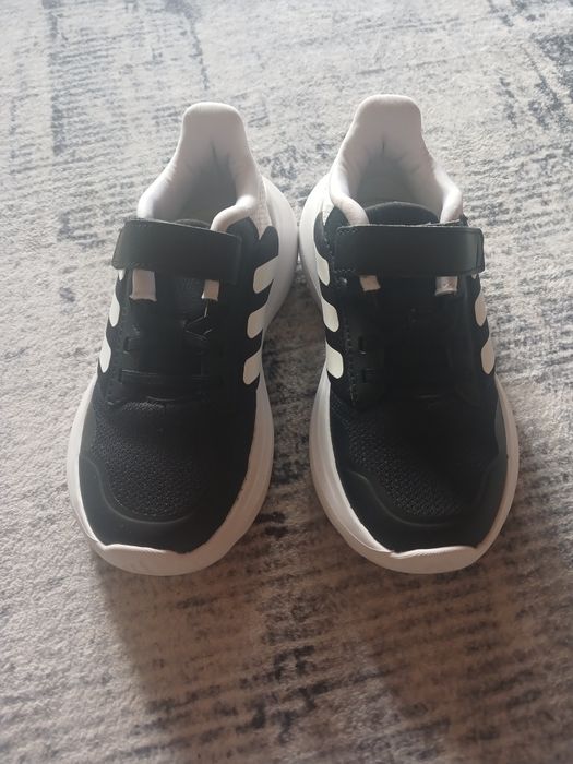 Buty sportowe chłopięce