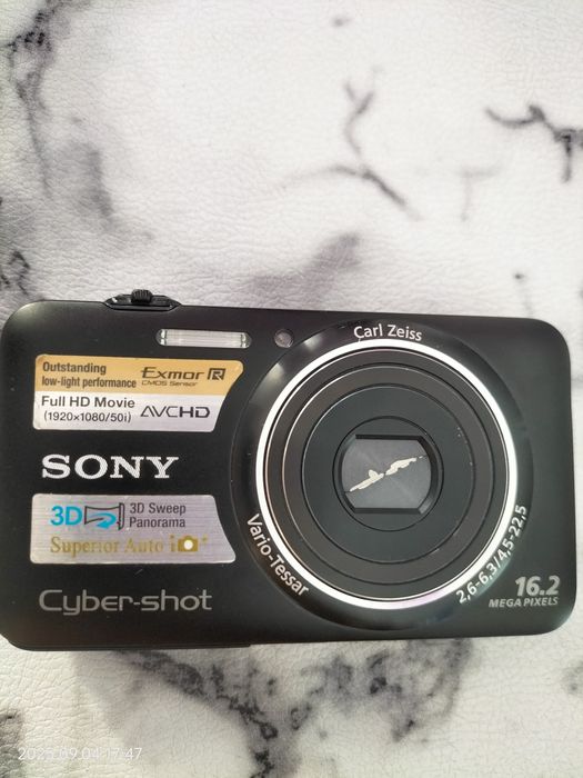 Фотоапарат SONY cybershot