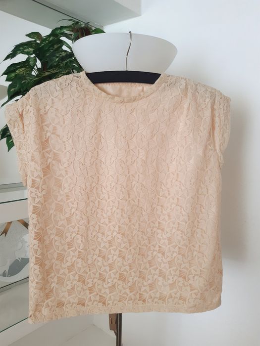 Koronkowa Boho beżowa bluzka na podszewce M 38