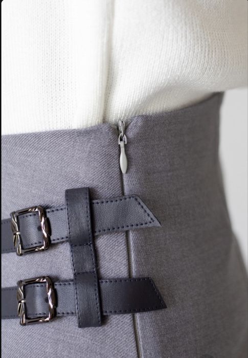 Нова спідниця-шорти 44 р., сіра, подовжена