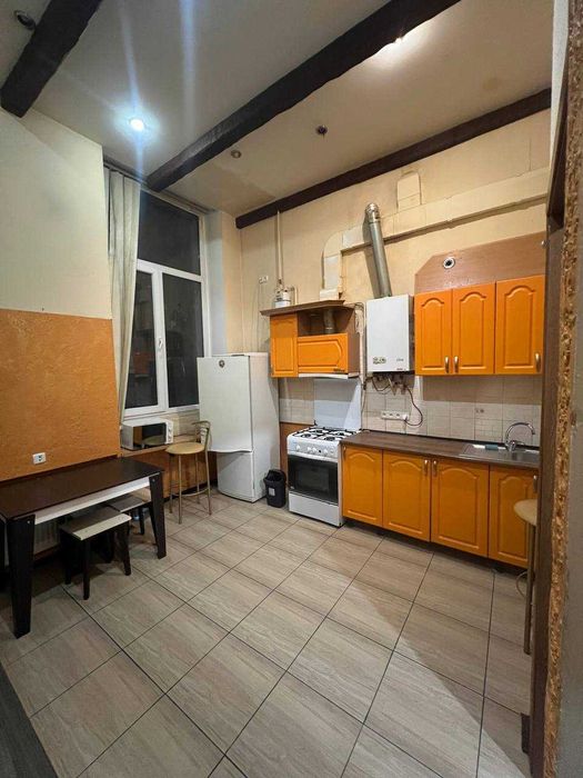 Сдам интересную квартиру в красивом доме на Дерибасовской