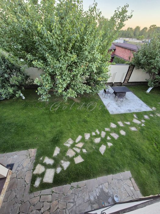 Оренда Будинку з басейном та сауною.Камін,Газ. Осокорки