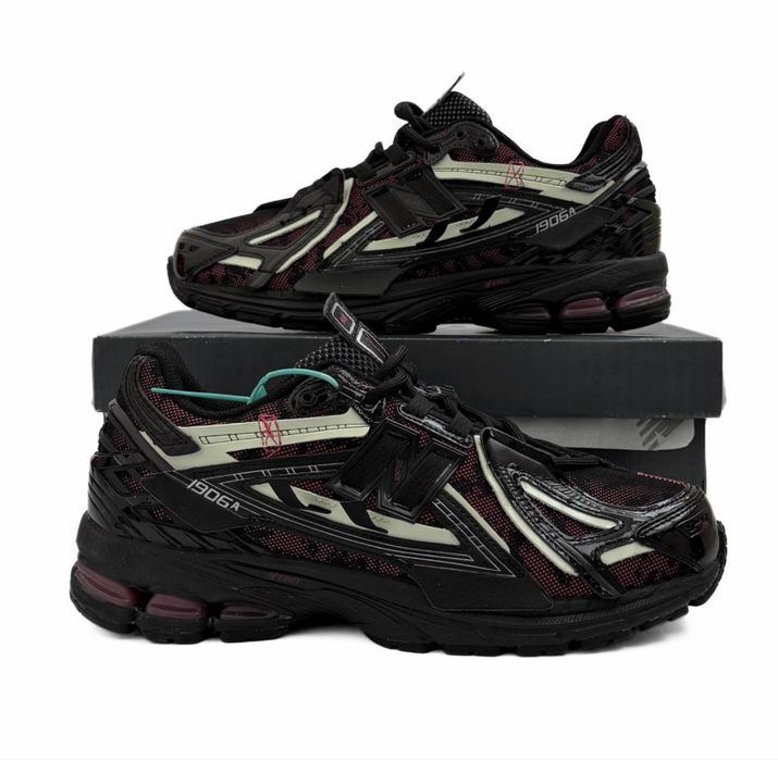 Кросівки New balance 1906A Black Dragon Berry