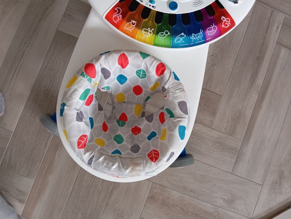 Baby Einstein Stolik małego odkrywcy 4w1