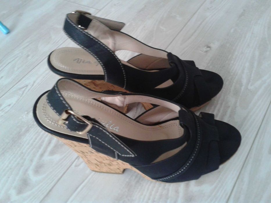 buty damskie, koturny, rozm. 38, NOWE