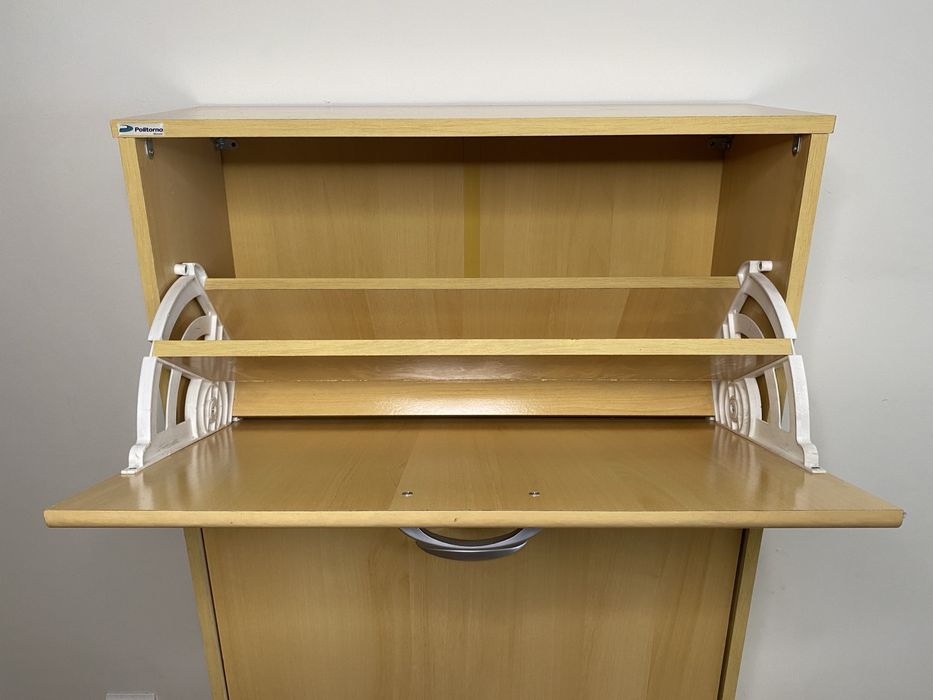 Sapateira com 3 portas