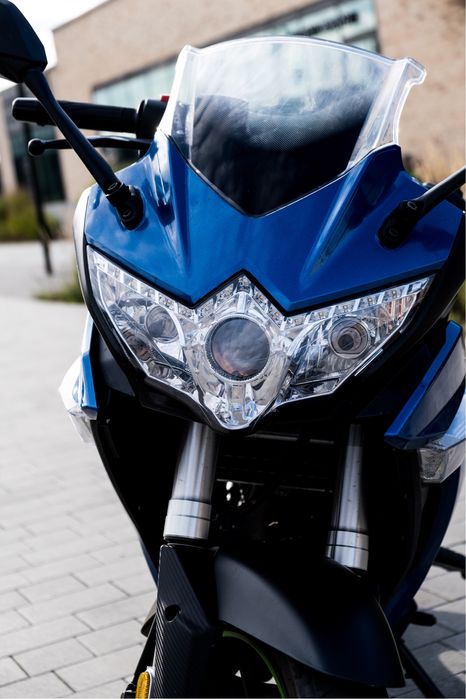 Продам мотоцикл Loncin