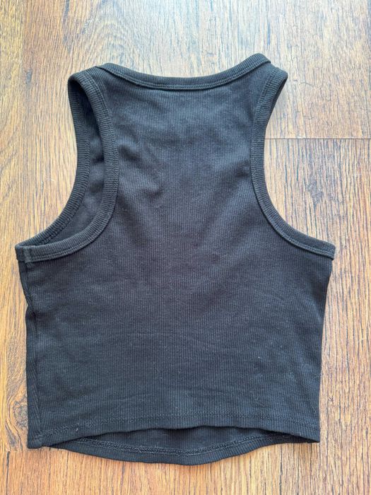 Czarny top New Yorker, crop top, bez ramiączek, bokserka, prążkowany