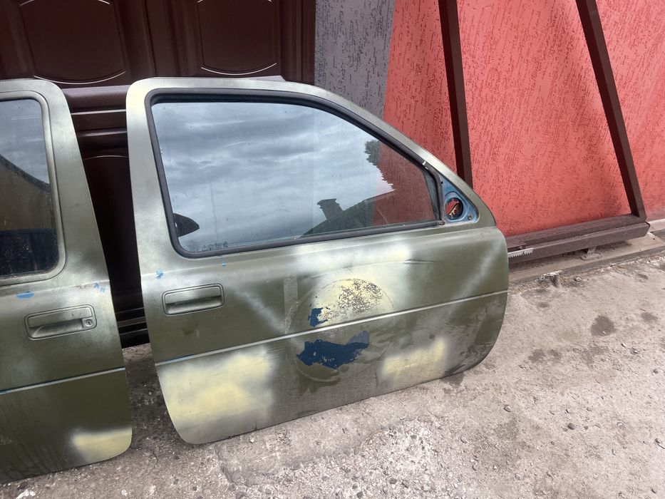 Дверь стекло купе 2 дверный Land rover freelander ровер фриландер