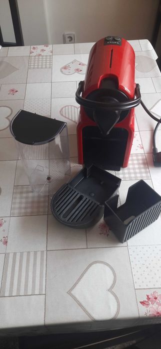 Máquina de café krups- cápsulas nespresso avariada