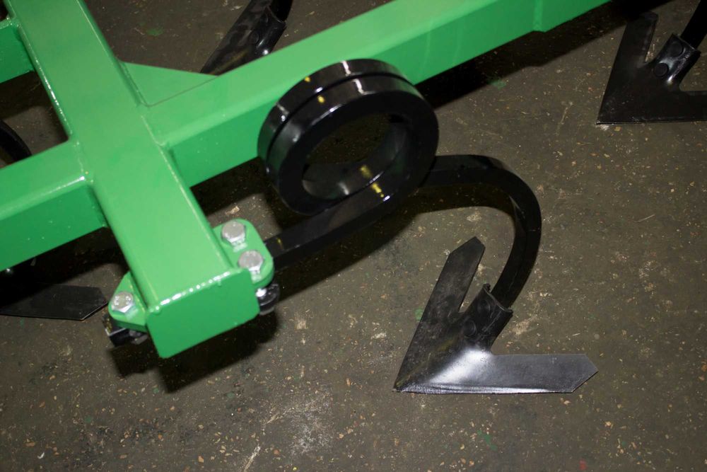 Культиватор   КПН -4,0-р на стійці Bellota