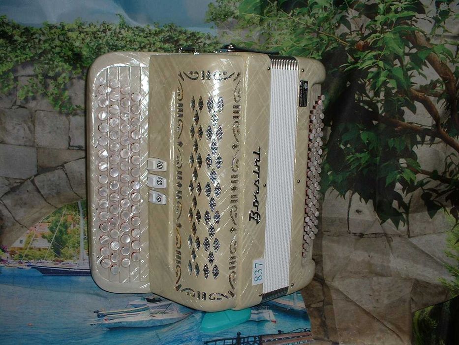 Avenda Acordeao G , N. 837