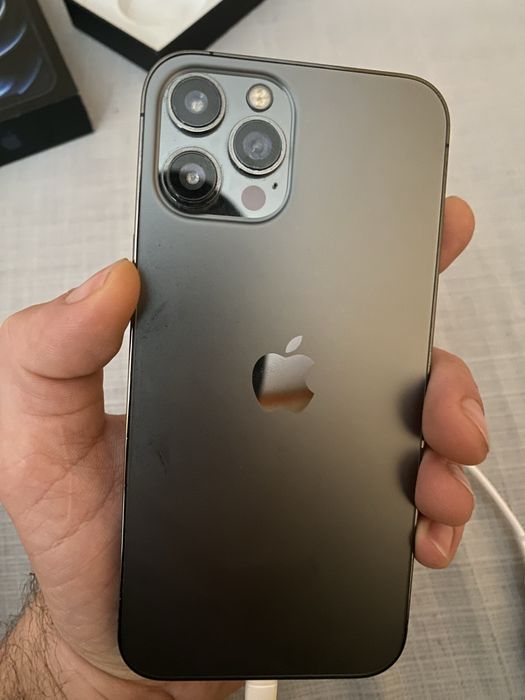 Айфон 12 pro max 128 в майже ідеальному стані