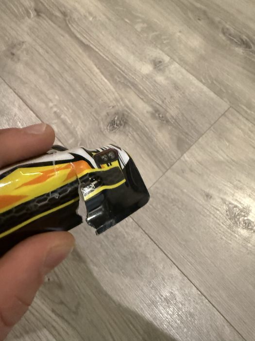 Продам мощную безщёточную RC-машинку 16102 Pro со скоростью 70+ км/ч.