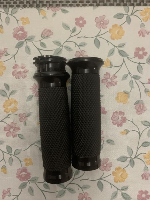 Punhos de guiador de motocicletas