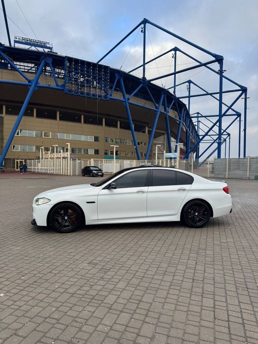 BMW 535i F10 2014г