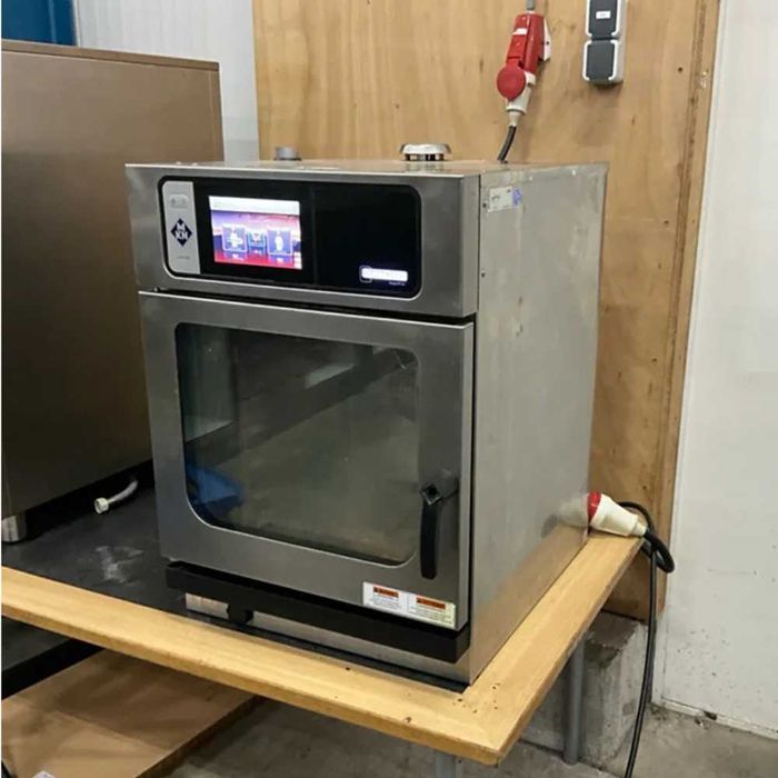 Piec konwekcyjno-parowy 6xGN2/3, kompaktowy, 5,3kW MKN SpaceCombi