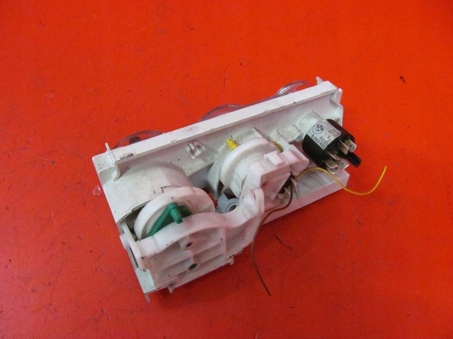 bmw 3 compact e36 panel przełącznik nawiewu 8360456
