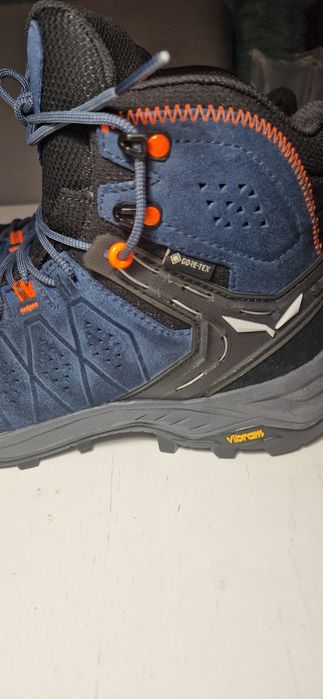 Salewa 42.       .
