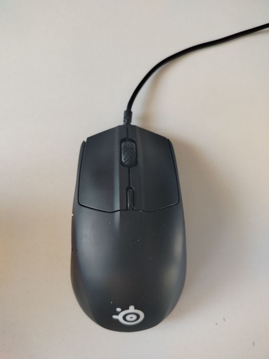 Czarna myszka steelseries