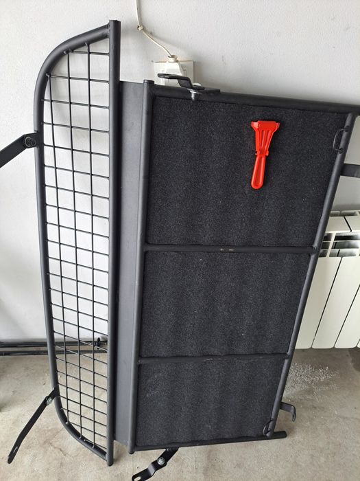 Sprzedam przegrodę bagażnika x3