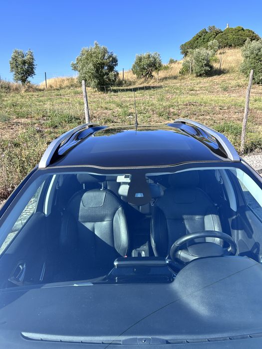 Peugeot 2008 1.6 hdi allure