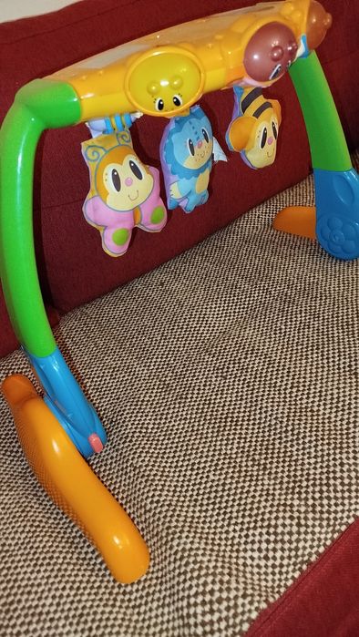 Playskool Vamos Brincar Juntos Tummy Time Juntos Ginásio

Descrição

O