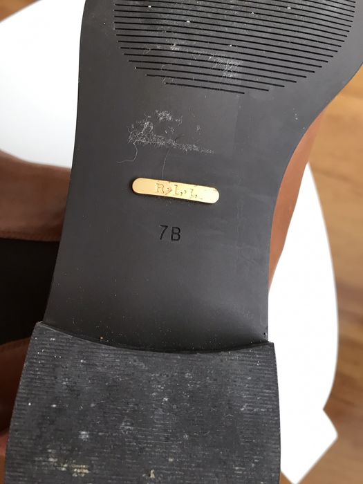 Botas em pele Ralph Lauren de mulher n.º 38, mas veste pequeno (n.º37)