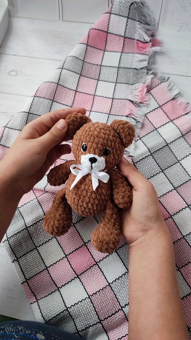 Плюшеві іграшки ручної роботи