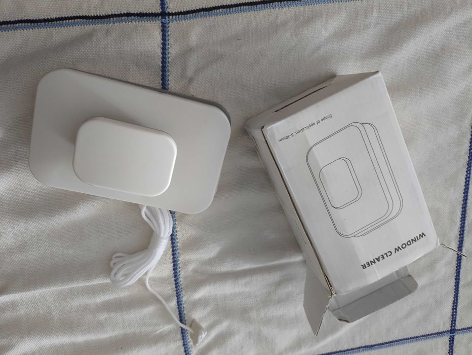 Aspirador de janelas magnético