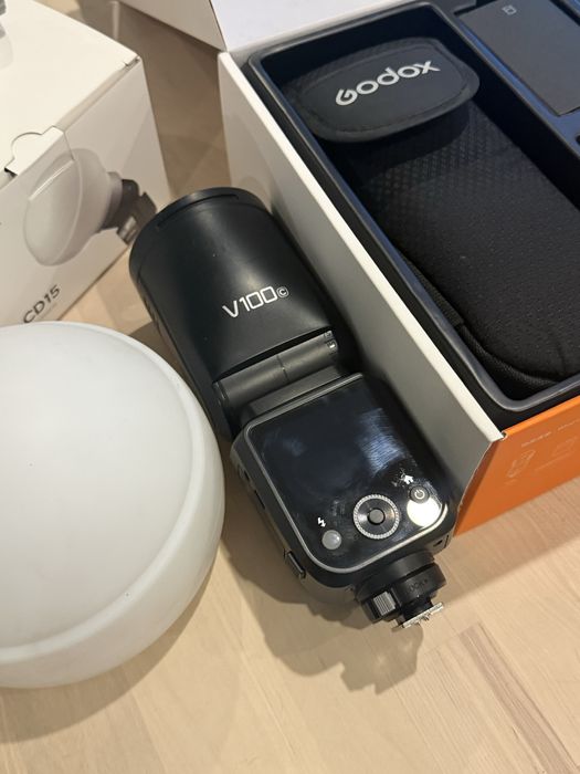 Godox v100 para canon + ML-CD15