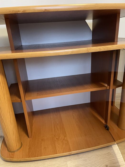 Szafka RTV pod telewizor