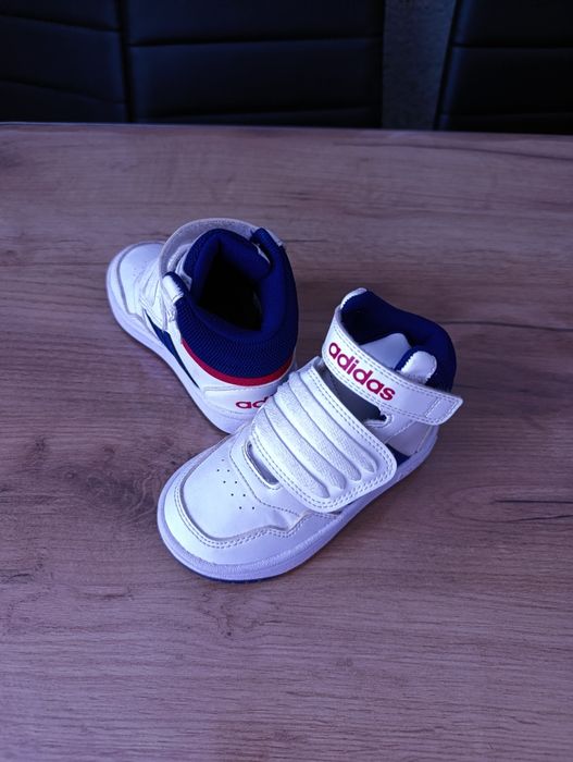 Дитячі кросівки Adidas, оригінал