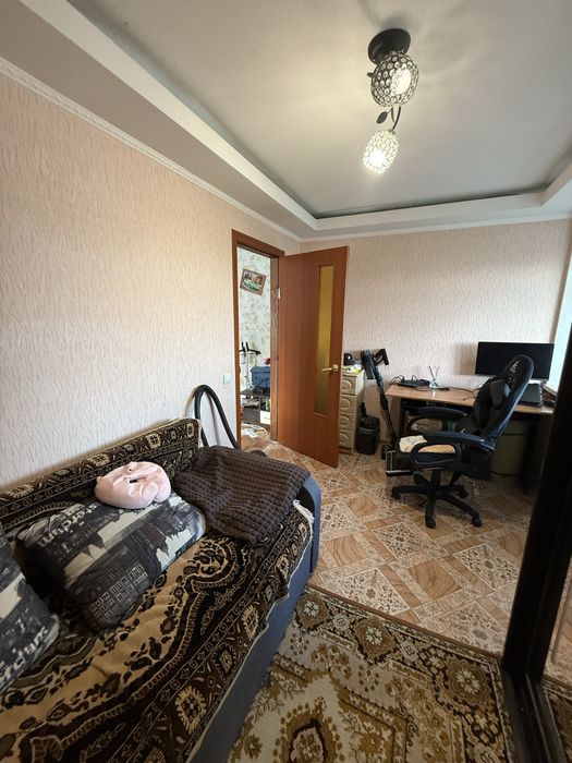 Продается 2 комнатна квартира. Центр. Славянск.