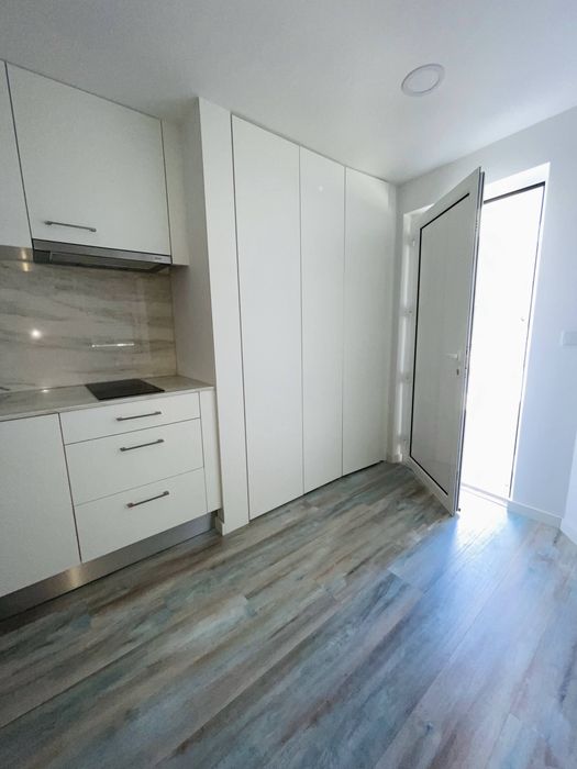 Arrenda-se Estúdio em São Martinho do Bispo