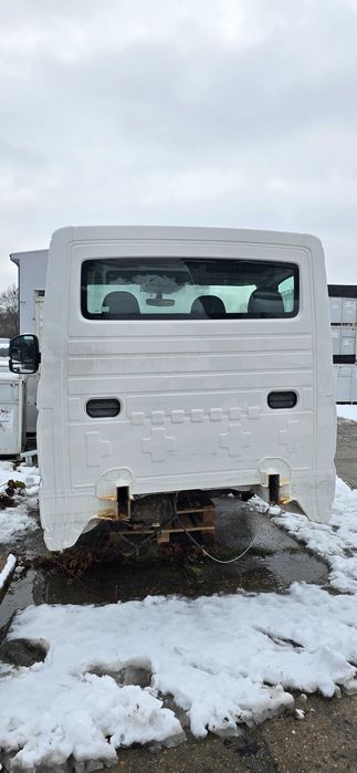 MAN TGE - kabina na części