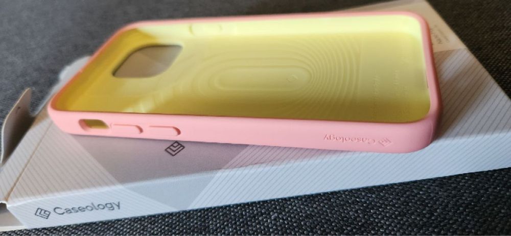 Чохол iPhone 13 mini SPIGEN Caseology Nano Pop